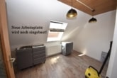 DIETZ: 3-Zimmer-Dachgeschosswohnung in ruhiger Altstadtlage von Großostheim! - Küche