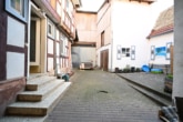 DIETZ: Hofreite mit Scheune im Herzen von Schaafheim - Innenhof