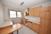 Küche inklusive Einbauküche - DIETZ: Gepflegte und moderne 3-Zimmer-Wohnung mit großer Dachterrasse, Einbauküche, Wanne + Dusche!