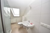 DIETZ: Renovierte 3-Zimmer-Wohnung mit großem WEST-BALKON in ruhiger Wohnlage von Ober-Roden! - Tageslichtbad mit Dusche
