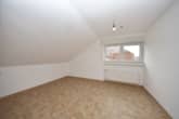 DIETZ: Renovierte 3-Zimmer-Wohnung mit großem WEST-BALKON in ruhiger Wohnlage von Ober-Roden! - Schlafzimmer 1 von 2