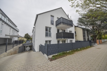 DIETZ: Moderne 3-Zimmer-Wohnung in Dieburg! mit 2 Tiefgaragenstellplätzen und sonnigem Balkon! - Außenansicht (678751)