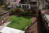 DIETZ: Großzügige Doppelhaushälfte mit Einbauküche + DoppelCarport in Babenhäuser Bestlage! - Blick in den Garten