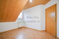 Schlafzimmer 2 von 3 OG