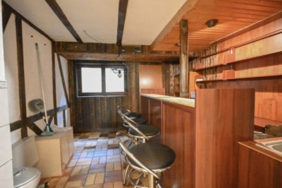 DIETZ: Gepflegte 3,5-Zimmer-EG-Wohnung in Dietzenbach-Steinberg! mit Garage und zwei Wintergärten! - Gartenhütte (697211)