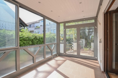 DIETZ: Gepflegte 3,5-Zimmer-EG-Wohnung in Dietzenbach-Steinberg! mit Garage und zwei Wintergärten! - Wintergarten 2 von 2 (697188)