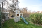 Garten - DIETZ: Junges Familienhaus mit 837 m² großen, idyllischen Waldgrundstück in Laufach!
