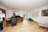 Schlafen 4 Büro Spielzimmer UG - DIETZ: Junges Familienhaus mit 837 m² großen, idyllischen Waldgrundstück in Laufach!