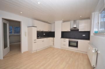 DIETZ: Neu renovierte 2-Zimmer-Erdgeschosswohnung mit Einbauküche nur 20m von der Römerstraße! - Einbauküche inklusive (663892)