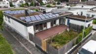 DIETZ: Bungalow mit großer Terrasse und Garten! Nebenkostenpauschale nur 250,-€ Pauschal inkl. Strom/Heizung! - Photovoltaik und Solarthermie