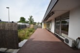DIETZ: Bungalow mit großer Terrasse und Garten! Nebenkostenpauschale nur 250,-€ Pauschal inkl. Strom/Heizung! - Große Terrasse