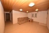 DIETZ: Bungalow mit großer Terrasse und Garten! Nebenkostenpauschale nur 250,-€ Pauschal inkl. Strom/Heizung! - Schlafzimmer 2 von 3-4