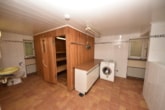 DIETZ: Bungalow mit großer Terrasse und Garten! Nebenkostenpauschale nur 250,-€ Pauschal inkl. Strom/Heizung! - Bad 2 ohne Sauna