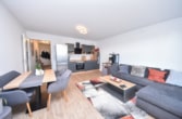 DIETZ: Moderne und helle 2-Zimmerwohnung im EG mit Balkon und TG-Stellplatz! - Wohn- Ess- und Kochbereich