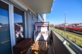 DIETZ: Moderne und helle 2-Zimmerwohnung im EG mit Balkon und TG-Stellplatz! - überdachter Balkon