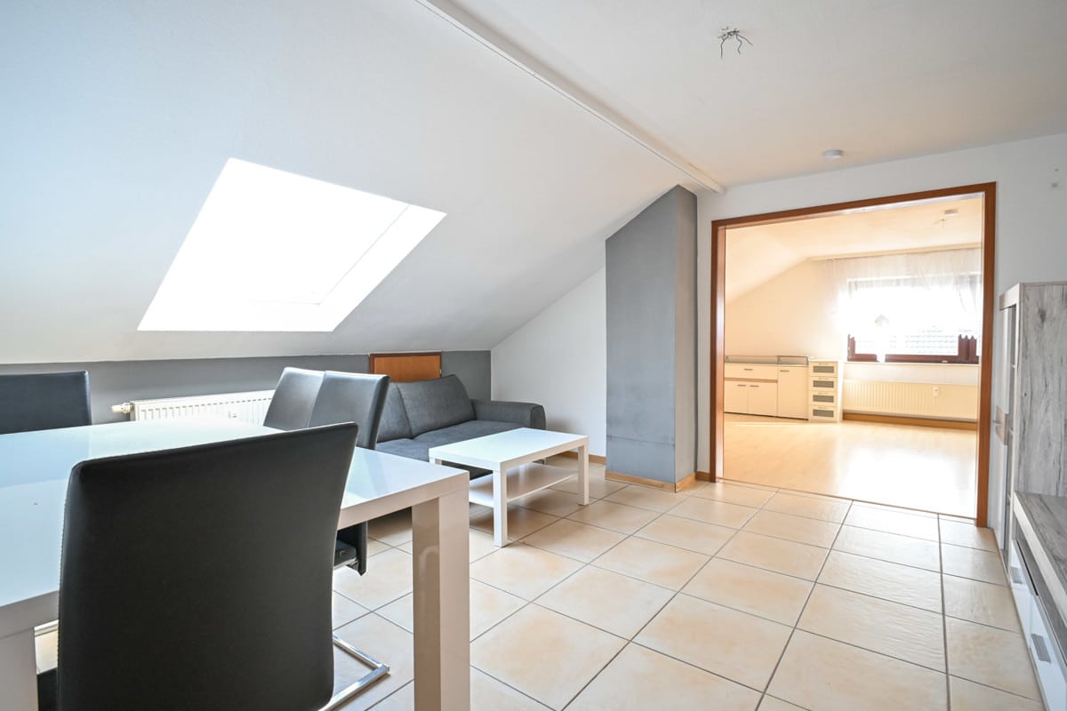 Wohnzimmer DG