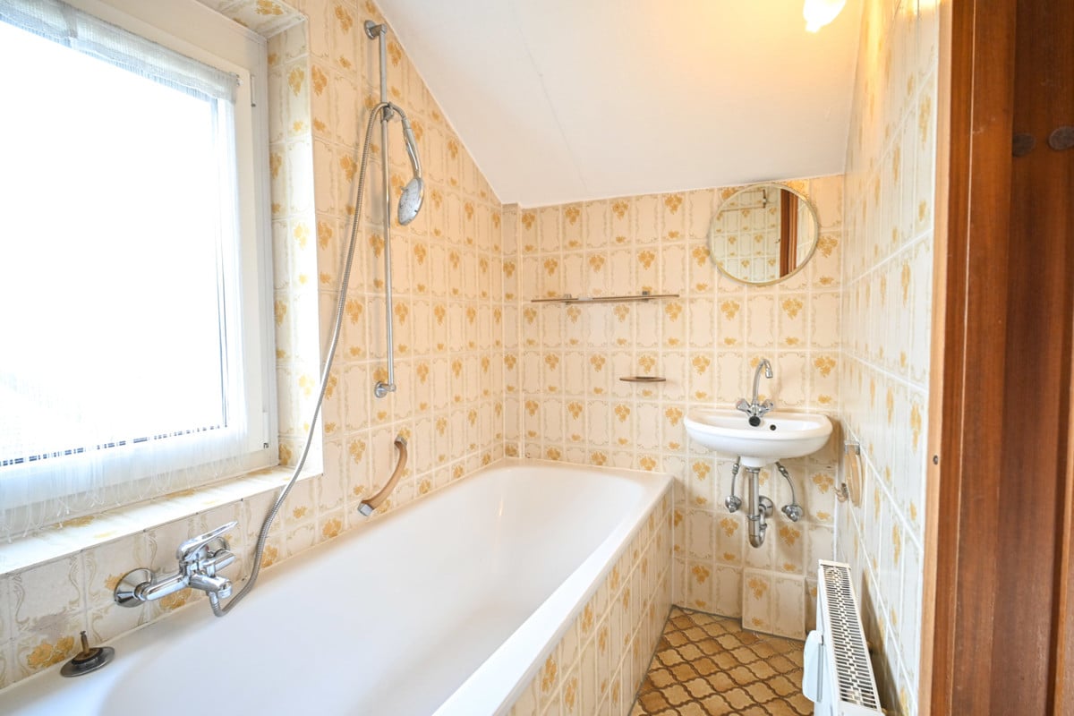 Tageslicht Badezimmer DG
