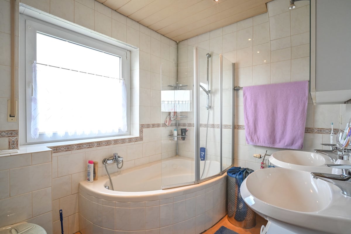 Tageslicht Badezimmer OG