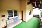 OG Balkon - DIETZ: 2 bis 3 Familienhaus mit schönem Blick, Doppelgarage in Waldrandlage! 1 Wohneinheit frei!