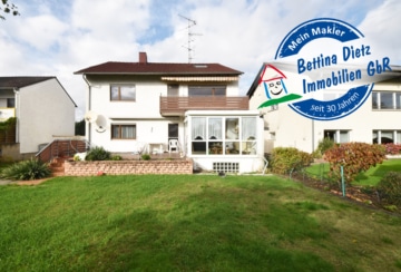 DIETZ: Großzügige 3-Zimmer-Wohnung mit Balkon und Garage in beliebter Babenhäuser Wohnlage! - Außenansicht (646281)