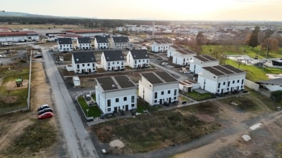 DIETZ: 3 Reihenhausgrundstücke mit Baugenehmigungen im neuen Babenhäuser Wohnquartier Kaisergärten! - Neues Wohngebiet Kaisergärten (698515)