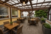 Terrasse - DIETZ: Zentral gelegene Gaststätte mit Biergarten-Terrasse in Sailauf – Hauptstraße viele Parkplätze