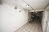 DIETZ: Feine 2-Zimmer-Dachgeschoswohnung mit großem SÜD-WEST Balkon und Einbauküche! - Fahrradkeller