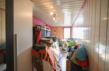 DIETZ: 2 Wohnungen! Haupthaus mit 110qm + Nebengebäude mit 54m² in zentraler Lage von Münster! - Schlafzimmer 2 DG (672444)