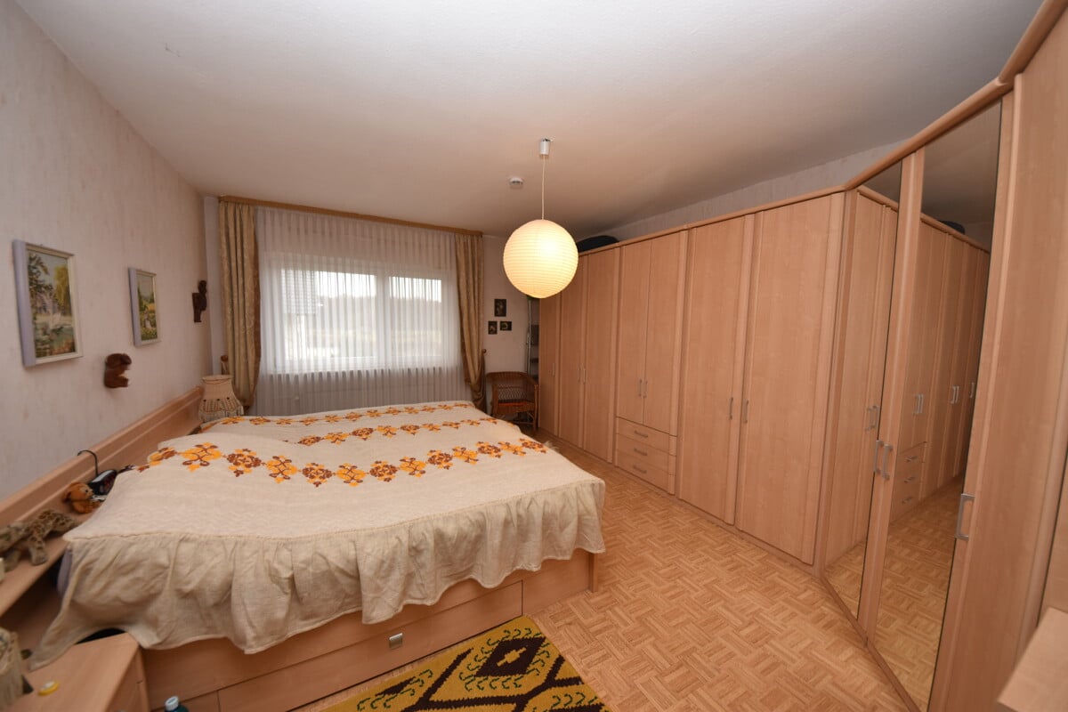 Schlafzimmer OG