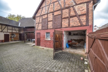 DIETZ: Gepflegtes Fachwerkhaus mit Garten, kleinem Nebengebäude im Babenhausen OT Harpertshausen! - für Motorrad, Fahrräder (643353)