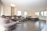 Wohn-Schlafraum Ferienwohnung EG - DIETZ: Gut laufendes Hotel abzugeben! 10 Min von Aschaffenburg!