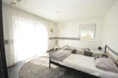 Schlafzimmer Ferienwohnung OG - DIETZ: Gut laufendes Hotel abzugeben! 10 Min von Aschaffenburg!