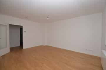 DIETZ: Gepflegte 3-Zimmer-Wohnung im 4. Obergeschoss – Frankfurt – GALLUS - Wohnzimmer (667729)