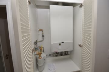 DIETZ: Gepflegte 3-Zimmer-Wohnung im 4. Obergeschoss – Frankfurt – GALLUS - Eigene Gas-Etagenheizung (667739)