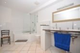 DIETZ: Voll-möblierte 2-Zimmer-Wohnung in Groß-Umstadt zu vermieten! Wohnen auf Zeit! - Badezimmer