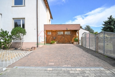 DIETZ: Top gepflegtes 2 Familienhaus mit Garten, Keller und Sauna – voll vermietet – in Weiterstadt - Außenansicht (701400)