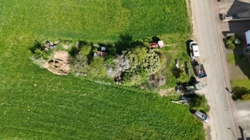 DIETZ: Feldrandlagen-Baugrundstück für 1-2 Familienhaus in Großostheim zu verkaufen! - Luftansicht (675280)