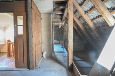 DIETZ: Modernisiertes Fachwerkhaus mit Nebengebäude – PV mit Speicher – in Schaafheim OT Mosbach! - Ausbaufähiges Dachgeschoss (697096)