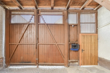 DIETZ: Modernisiertes Fachwerkhaus mit Nebengebäude – PV mit Speicher – in Schaafheim OT Mosbach! - Eingangstor (694099)