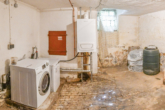 Waschküche und Lager - DIETZ: Modernisiertes Fachwerkhaus mit Nebengebäude – PV mit Speicher – in Schaafheim OT Mosbach!