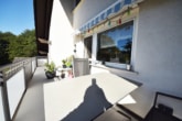 OG Balkon - DIETZ: Eindrucksvolles 2-Familienhaus-Anwesen in attraktiven Wohnlage von Klein-Zimmern!