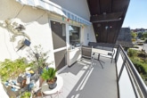 OG Balkon - DIETZ: Eindrucksvolles 2-Familienhaus-Anwesen in attraktiven Wohnlage von Klein-Zimmern!