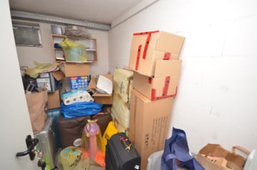 DIETZ: 3-Zimmer-Dachgeschosswohnung mit 2 Sonnen-Balkonen, Wanne+Dusche, Einbauküche - Eigener Kellerraum (642739)