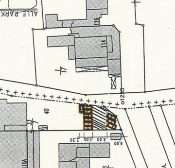 DIETZ: Gebäude mit vielen Nutzungsmöglichk.: Event-Location, Vergnügungsstätte, Wohnungen oder Büro - Baulast für 10 Parkplätze auf Nachbargrundstück (640539)