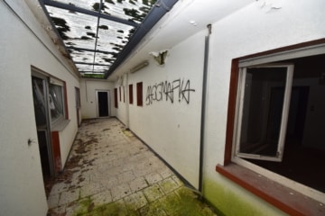 DIETZ: Gebäude mit vielen Nutzungsmöglichk.: Event-Location, Vergnügungsstätte, Wohnungen oder Büro - Obergeschoss (640532)