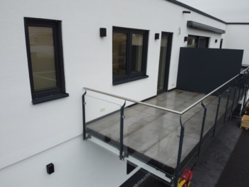 DIETZ: Gehobene 3-Zimmer Büro- Praxisfläche mit hochwertiger Einbauküche, Tageslichtbad, Kunden-WC! - Büro- Praxisfläche (625146)