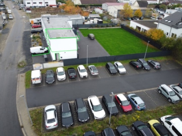 DIETZ: Gehobene 3-Zimmer Büro- Praxisfläche mit hochwertiger Einbauküche, Tageslichtbad, Kunden-WC! - Luftbild (625147)