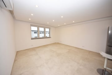 DIETZ: Gehobene 3-Zimmer Büro- Praxisfläche mit hochwertiger Einbauküche, Tageslichtbad, Kunden-WC! - Büro Praxis 1 von 3 (625149)