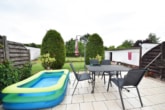 Terrasse und Gaten - DIETZ: Einfamilienhaus mit Garage, großem Garten in einer ruhigen Randlage! Wohnhausanbau möglich!