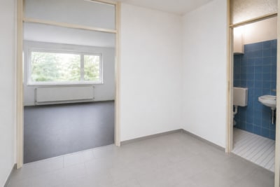 DIETZ: 2-Zimmer-Obergeschosswohnung in Rodgau Nieder-Roden – wenige Minuten vom Bahnhof entfernt! - Diele/Kochnische (700652)